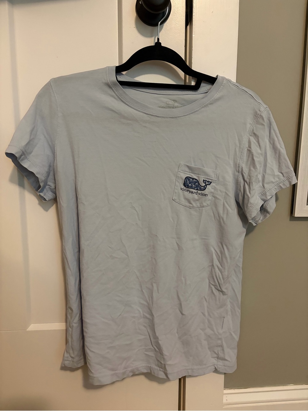 Vineyard Vines Light Blue Tee with Navy Whale - Picture 2 of 4
